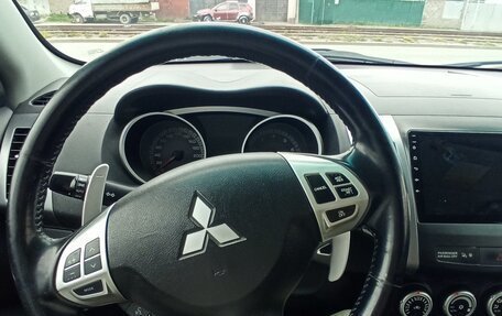 Mitsubishi Outlander III рестайлинг 3, 2008 год, 950 000 рублей, 17 фотография