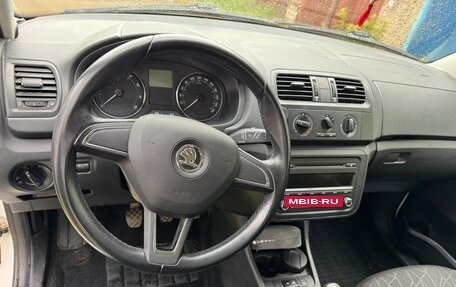 Skoda Fabia II, 2014 год, 850 000 рублей, 5 фотография