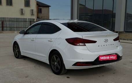 Hyundai Elantra VI рестайлинг, 2019 год, 1 090 000 рублей, 7 фотография