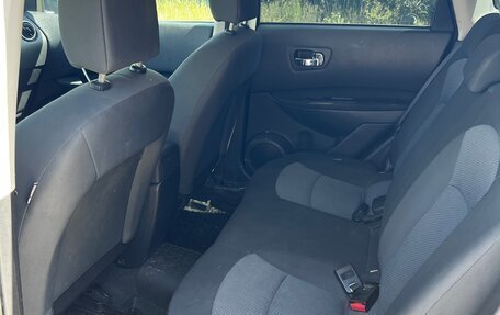 Nissan Qashqai, 2011 год, 800 000 рублей, 6 фотография