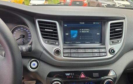 Hyundai Tucson III, 2016 год, 1 950 000 рублей, 12 фотография