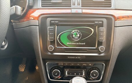 Skoda Superb III рестайлинг, 2009 год, 1 200 000 рублей, 9 фотография