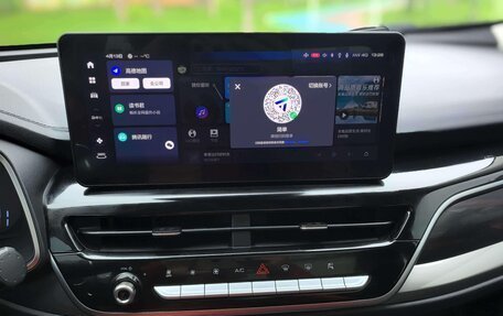 Haval H6, 2023 год, 1 190 000 рублей, 11 фотография