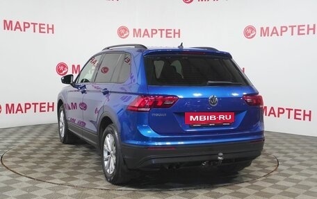 Volkswagen Tiguan II, 2019 год, 2 243 000 рублей, 7 фотография