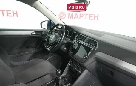Volkswagen Tiguan II, 2019 год, 2 243 000 рублей, 10 фотография