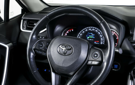 Toyota RAV4, 2020 год, 3 390 000 рублей, 14 фотография