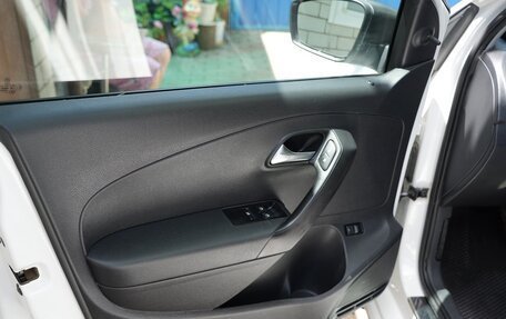 Volkswagen Polo VI (EU Market), 2013 год, 750 000 рублей, 8 фотография