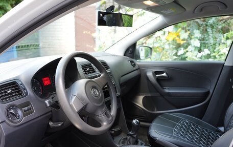 Volkswagen Polo VI (EU Market), 2013 год, 750 000 рублей, 9 фотография
