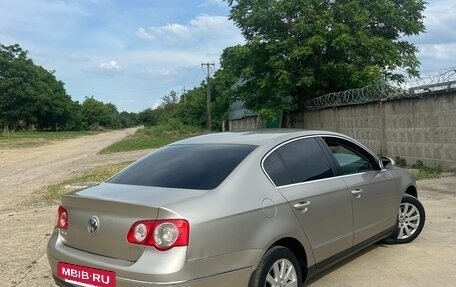 Volkswagen Passat B6, 2006 год, 555 000 рублей, 6 фотография
