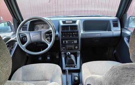 Suzuki Vitara II рестайлинг, 1993 год, 390 000 рублей, 12 фотография