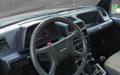 Suzuki Vitara II рестайлинг, 1993 год, 390 000 рублей, 13 фотография