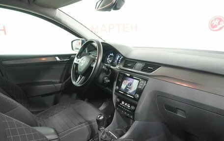 Skoda Rapid I, 2018 год, 955 000 рублей, 10 фотография