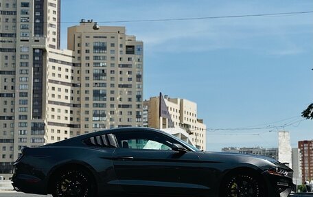 Ford Mustang VI рестайлинг, 2019 год, 2 590 000 рублей, 3 фотография