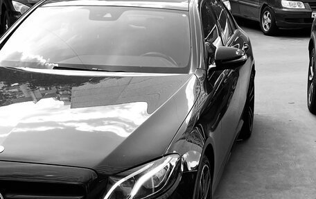Mercedes-Benz E-Класс, 2017 год, 3 200 000 рублей, 2 фотография