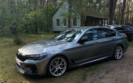 BMW 5 серия, 2017 год, 2 600 000 рублей, 13 фотография