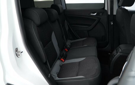 Skoda Yeti I рестайлинг, 2015 год, 1 389 050 рублей, 7 фотография
