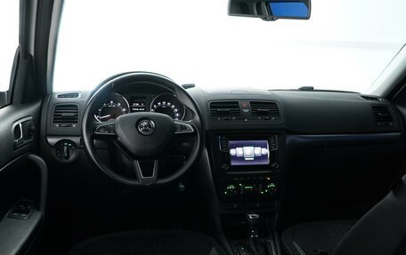 Skoda Yeti I рестайлинг, 2015 год, 1 389 050 рублей, 6 фотография