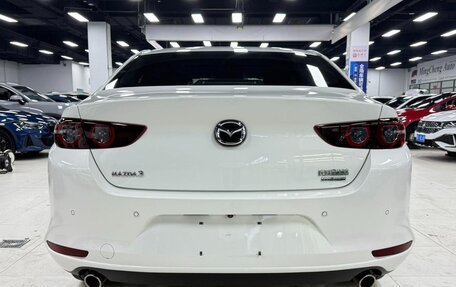 Mazda 3, 2022 год, 1 500 000 рублей, 5 фотография