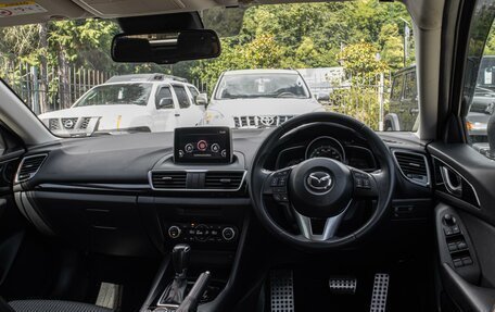 Mazda Axela, 2015 год, 1 375 000 рублей, 8 фотография