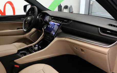 Jeep Grand Cherokee, 2023 год, 5 350 000 рублей, 25 фотография
