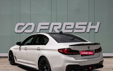 BMW 5 серия, 2019 год, 3 099 000 рублей, 2 фотография