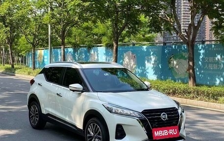 Nissan Kicks I, 2022 год, 1 070 000 рублей, 3 фотография