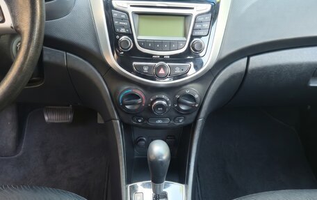 Hyundai Solaris II рестайлинг, 2012 год, 620 000 рублей, 13 фотография