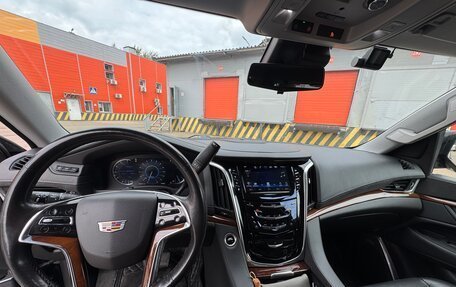 Cadillac Escalade IV, 2019 год, 5 200 000 рублей, 21 фотография
