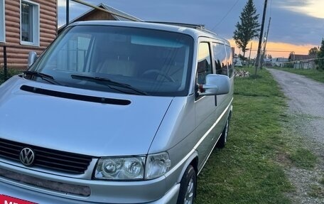 Volkswagen Caravelle T4, 2002 год, 850 000 рублей, 13 фотография