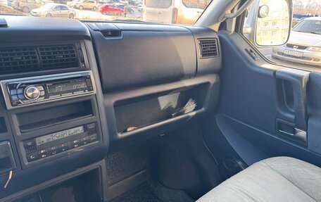 Volkswagen Caravelle T4, 2002 год, 850 000 рублей, 29 фотография