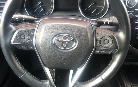 Toyota Camry, 2018 год, 3 470 000 рублей, 9 фотография