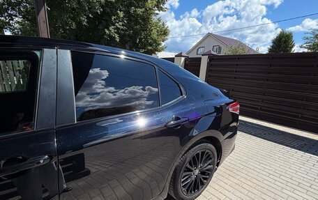 Toyota Camry, 2019 год, 2 250 000 рублей, 5 фотография