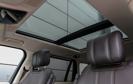 Land Rover Range Rover IV рестайлинг, 2019 год, 7 549 000 рублей, 12 фотография