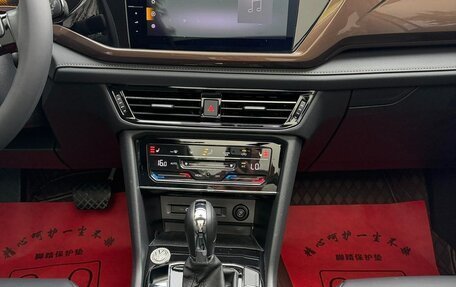 Volkswagen Tharu, 2022 год, 1 350 000 рублей, 14 фотография