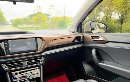 Volkswagen Tharu, 2022 год, 1 350 000 рублей, 17 фотография