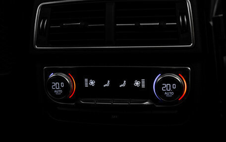 Audi Q7, 2015 год, 2 990 000 рублей, 31 фотография