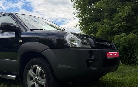 Hyundai Tucson III, 2008 год, 700 000 рублей, 2 фотография