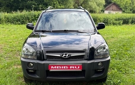 Hyundai Tucson III, 2008 год, 700 000 рублей, 3 фотография