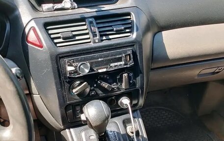 Mitsubishi Space Wagon III, 2002 год, 430 000 рублей, 6 фотография