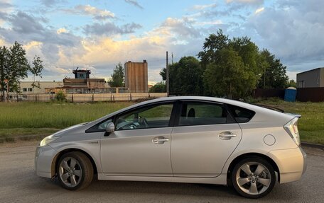 Toyota Prius, 2010 год, 1 150 000 рублей, 5 фотография