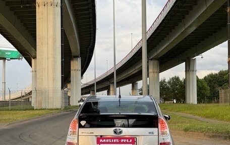 Toyota Prius, 2010 год, 1 150 000 рублей, 4 фотография