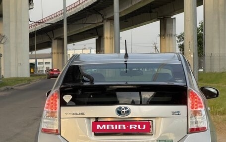 Toyota Prius, 2010 год, 1 150 000 рублей, 12 фотография