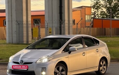 Toyota Prius, 2010 год, 1 150 000 рублей, 11 фотография