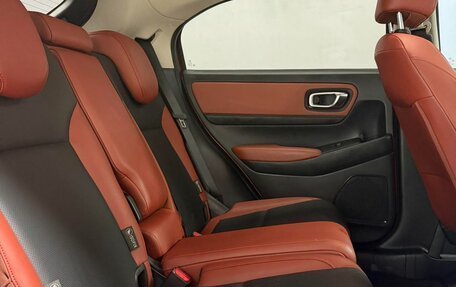 Honda Vezel, 2023 год, 1 380 000 рублей, 13 фотография