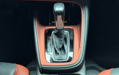 Honda Vezel, 2023 год, 1 380 000 рублей, 18 фотография