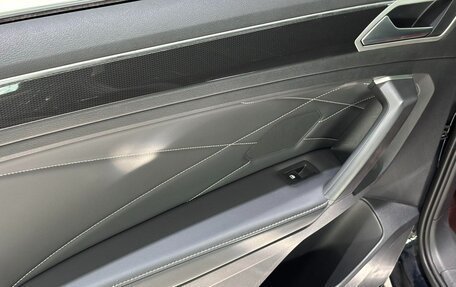 Volkswagen Tiguan II, 2023 год, 1 850 000 рублей, 18 фотография