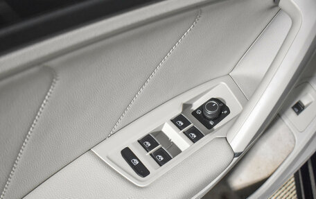Volkswagen Tiguan II, 2017 год, 1 890 000 рублей, 12 фотография