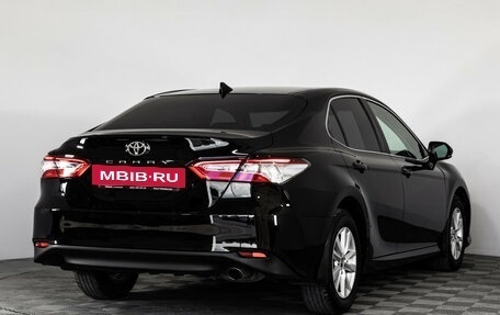 Toyota Camry, 2021 год, 3 099 000 рублей, 7 фотография