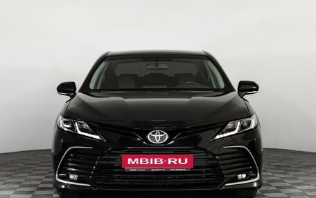 Toyota Camry, 2021 год, 3 099 000 рублей, 2 фотография