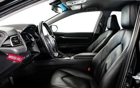 Toyota Camry, 2021 год, 3 099 000 рублей, 23 фотография